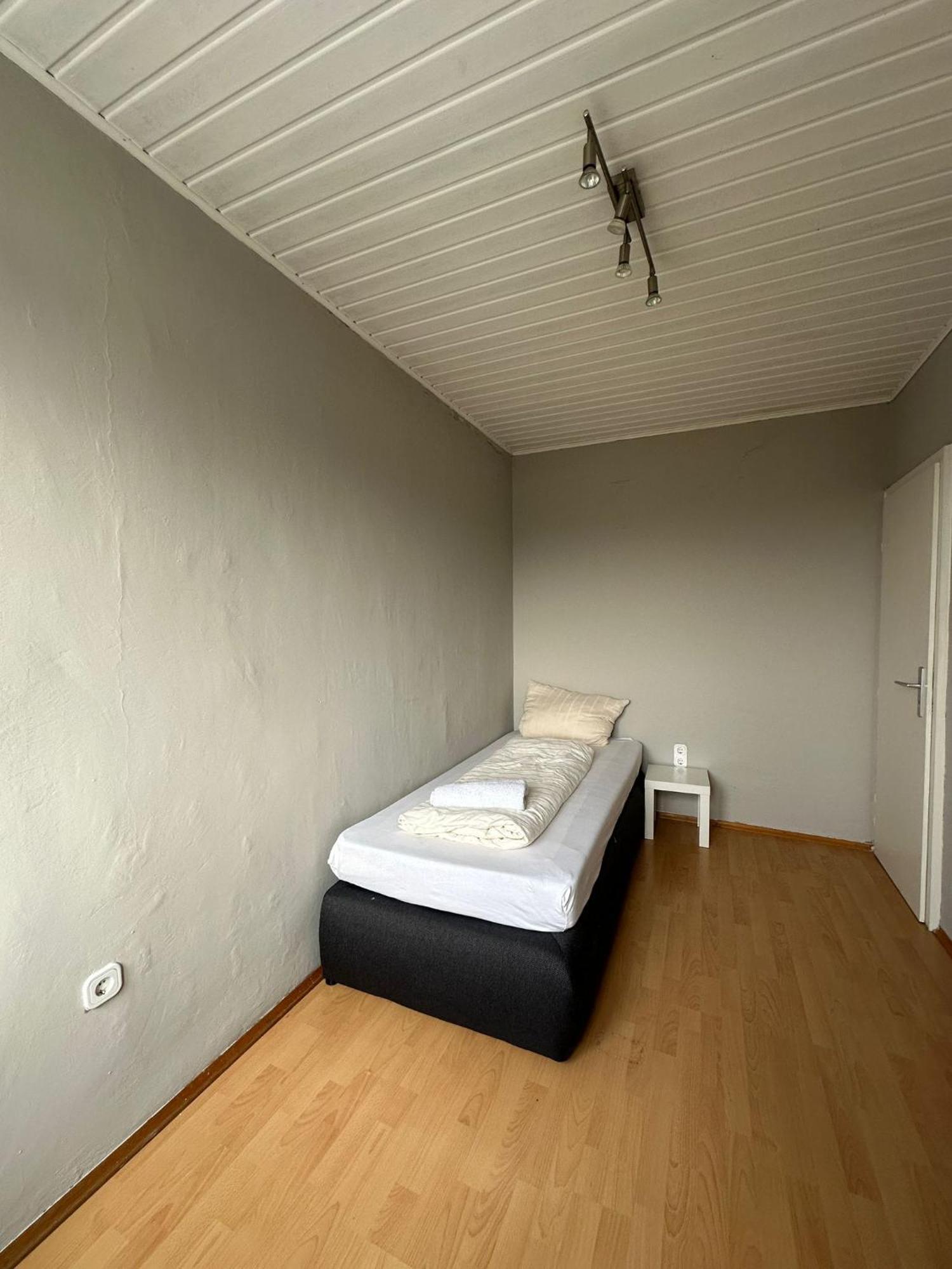 Zimmer In Landstuhl Apartment Exterior photo